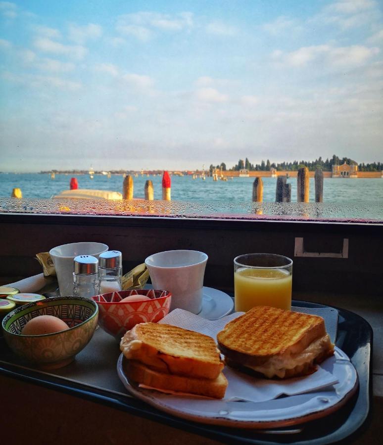 Hotel Vecellio Venice On The Lagoon ภายนอก รูปภาพ